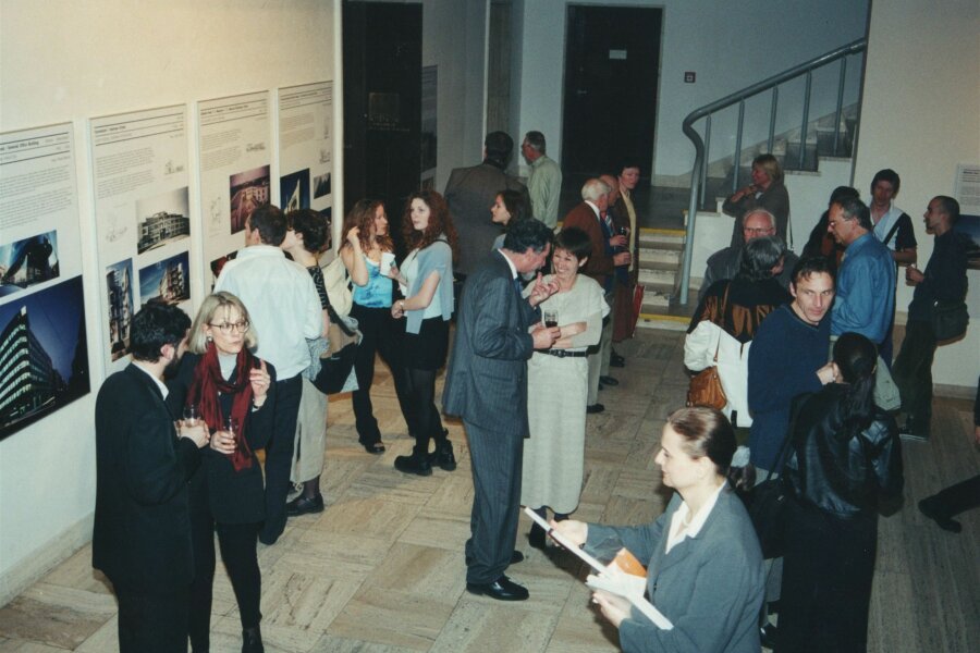 DU1118-7-foto-vernisaz-009.jpeg